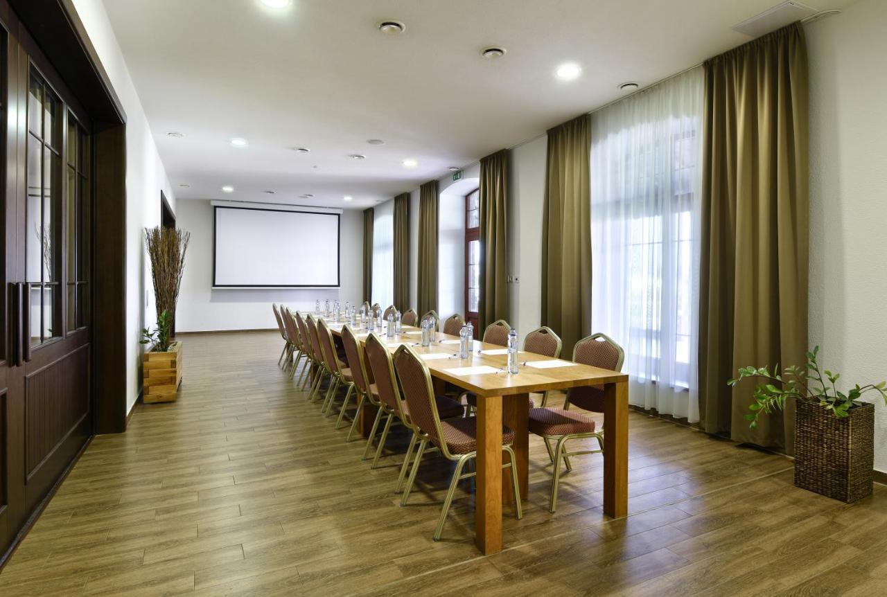 Rezort Masarykov Dvor Pstrusa Zewnętrze zdjęcie